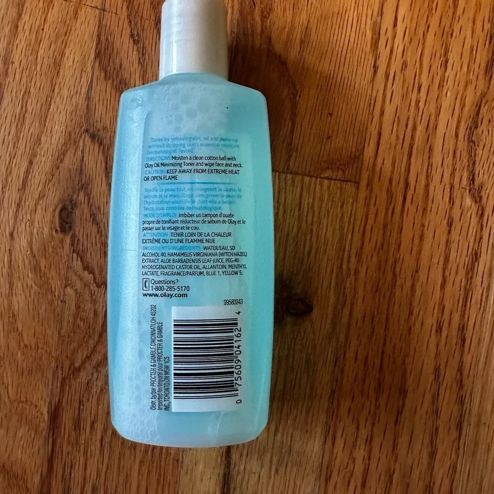 Olay Oil Minimizing Toner with witch hazel 7.20 Fl Oz‎ Hard to Find